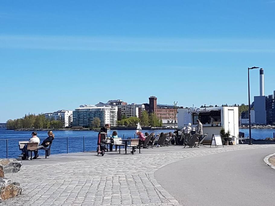 Upea Kaksio Naesijaerven Rannalla 坦佩雷 外观 照片